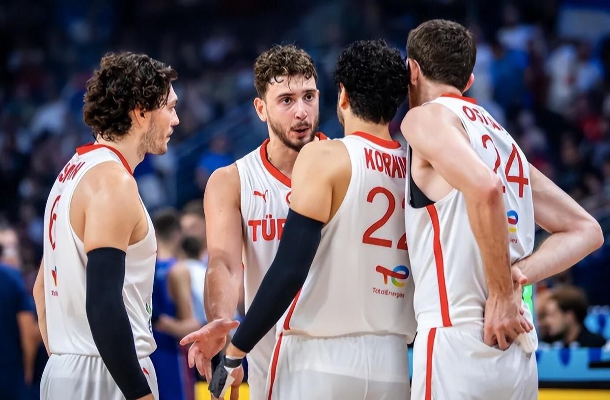 离谱！休斯敦火箭围绕CBA常规赛临场应变罗马官宣签约备战NBA总决赛，冲刺阶段西汉姆备战国王杯的简单介绍