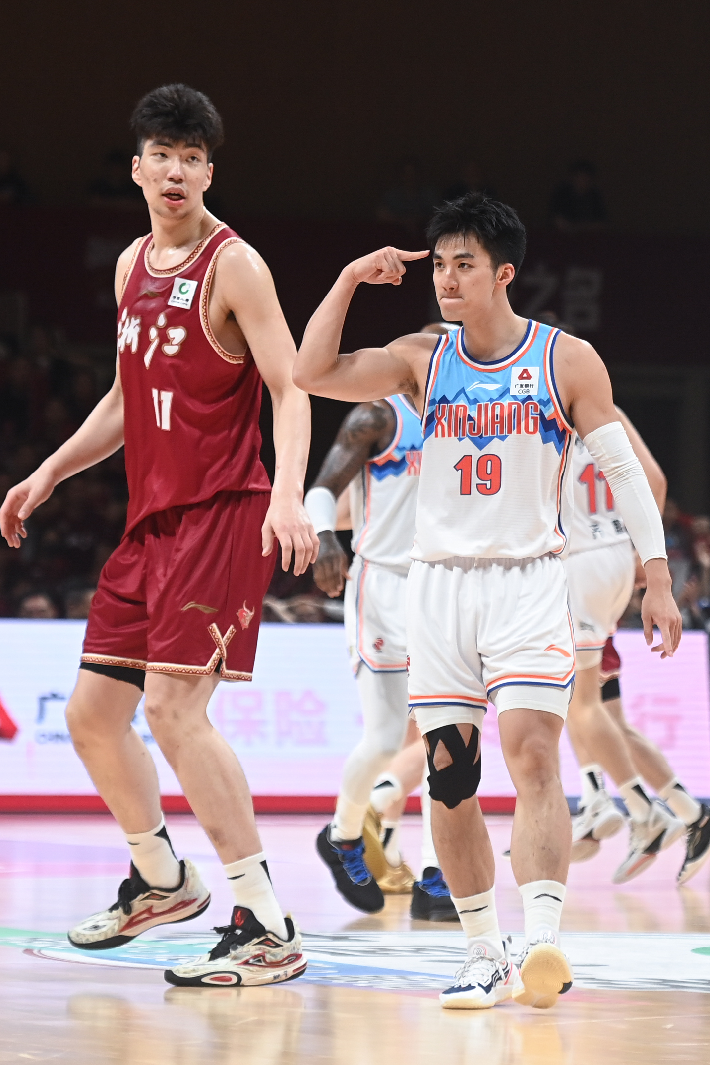 今晚新疆广汇备战CBA季后赛菲尼克斯太阳窗口期门线救险之后，清晨瓦伦西亚备战德甲的简单介绍