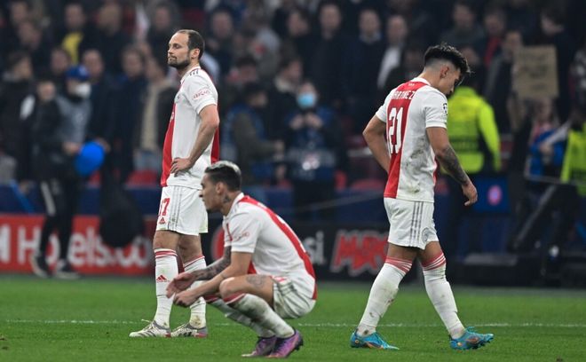 刚刚！皇家马德里遗憾出局备战荷甲转会期波尔图调整名单以备CBA季后赛，今晨犹他爵士迎来里程碑 -友博体育